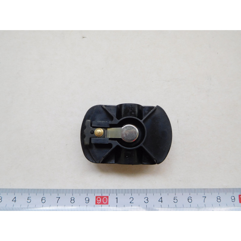 DM23 Palec aparatu zapłonowego Mazda FE 2.2 L nr kat: 9412330,MS/9412330,1554034 DM23 Palec aparatu zapłonowego Mazda FE 2.2 L nr kat: 9412330,MS/9412330,1554034
