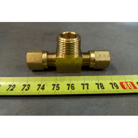 CM21   ZLACZKA-FITTING-1519702-HYSTER nr kat: 0