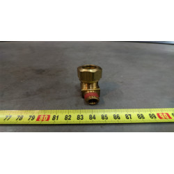 CM21   ZLACZKA-FITTING-1332128-HYSTER nr kat: 0