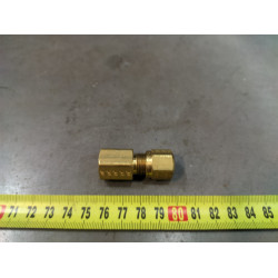 CM21   ZLACZKA-FITTING-1490612-HYSTER nr kat: 0