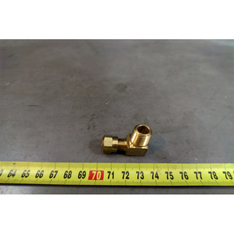 CM21 ZLACZKA-FITTING-1309503-HYSTER nr kat: 0 CM21 ZLACZKA-FITTING-1309503-HYSTER nr kat: 0