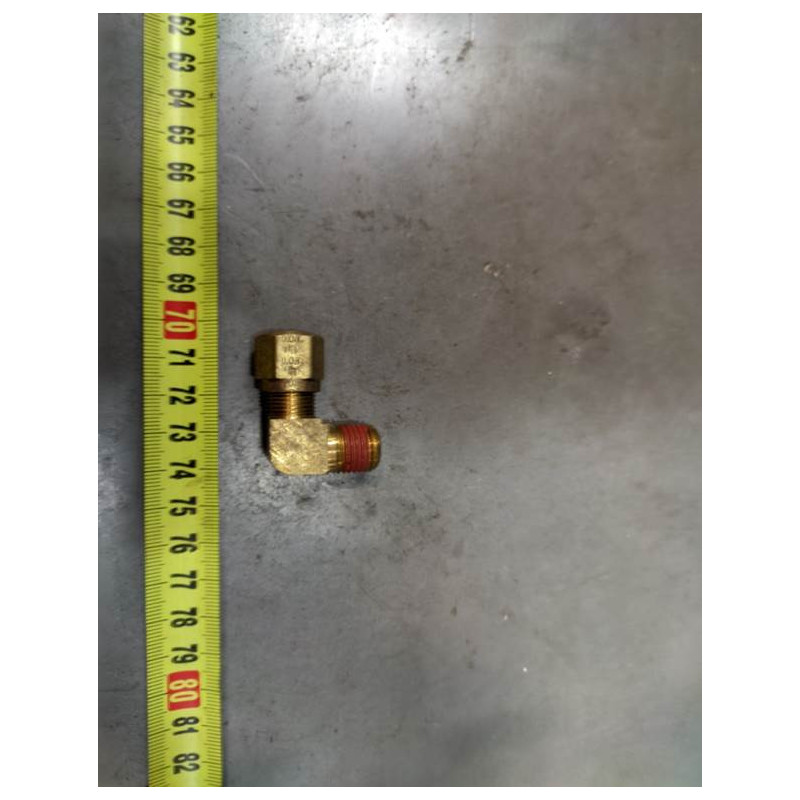 CM21 ZLACZKA-FITTING-1331034-HYSTER nr kat: 0 CM21 ZLACZKA-FITTING-1331034-HYSTER nr kat: 0