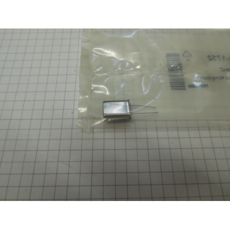 Kwarc 11.000MHz HC49U, nr kat: 226-1752